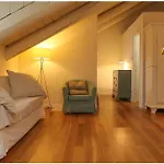 Art Heaven-Suite Graneri In Torino Centro